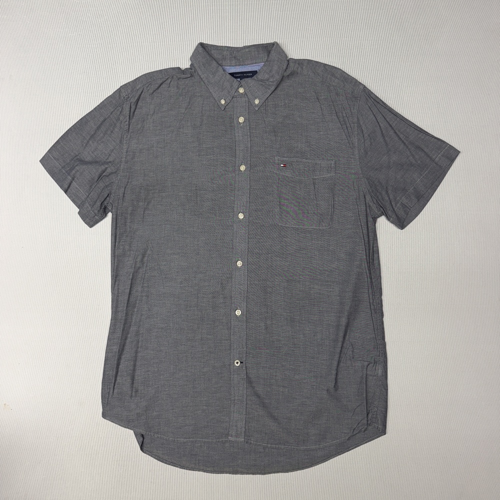 Tommy Hilfiger Shirt Mens XL Gray Chambray Short Sleeve Button Up Pockets